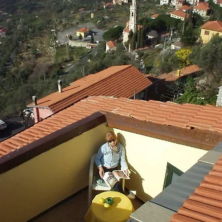 Borgata Castello * Chiusanico