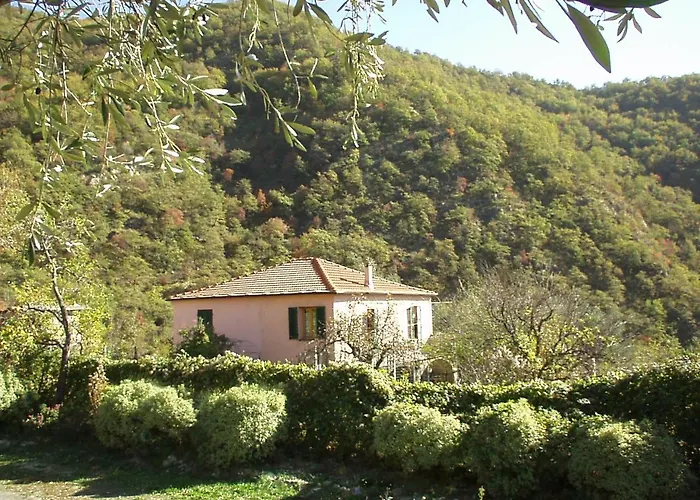 Borgata Castello * Chiusanico