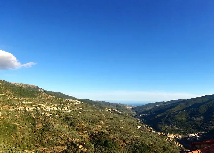 Borgata Castello * Chiusanico