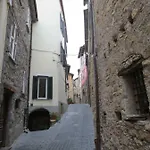 Borgata Castello Chiusanico