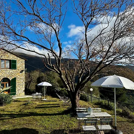 Apartment Borgata Castello Chiusanico